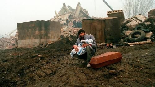 7 декабря - День памяти жертв Спитакского землетрясения