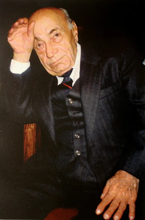 Амо Сагиян — голос армянской души: к дню рождения великого поэта