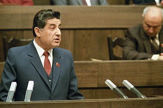 Карен Демирчян: государственный деятель и символ эпохи