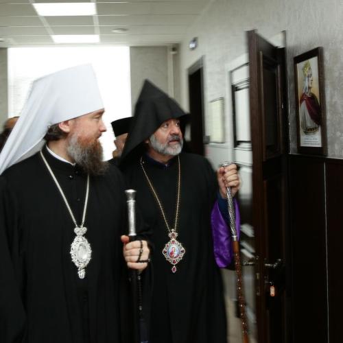 Встреча Архиепископа Мовсеса Мовсесяна с главой Кубанской Митрополии Григорием
