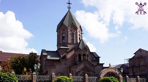 День Независимости Армении в Церкви Свв. Саака и Месропа 